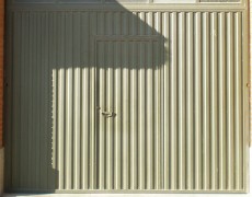 Puertas basculantes y seccionales